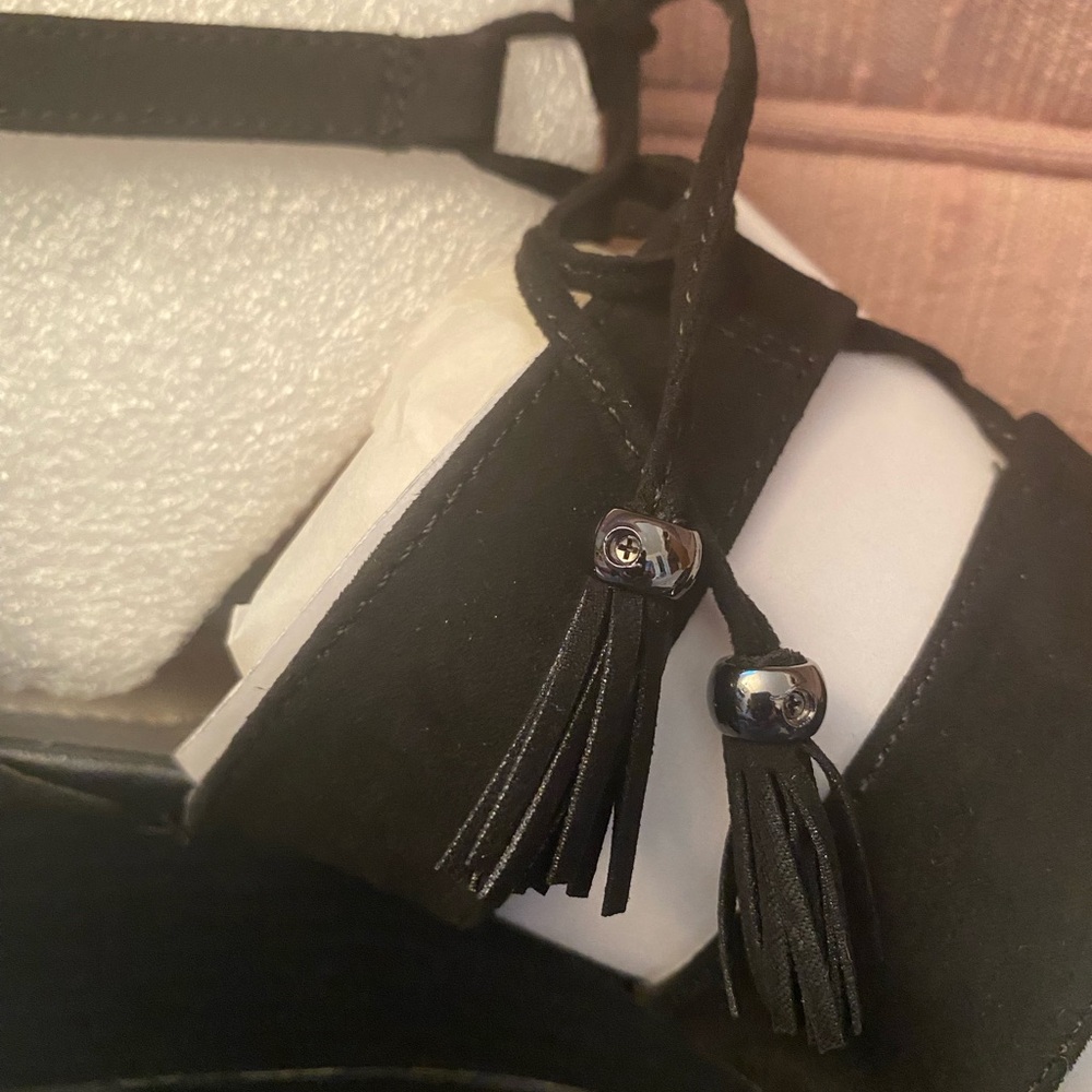Bandolino Wedge Sandal (NWOT) - Picture 7 of 12
